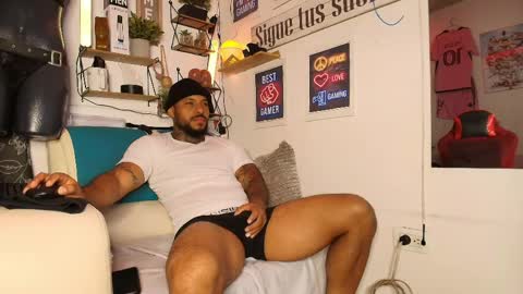 Snapshot of leenar_key chatting on May 17, 2026, 11:28 am leenar_key online show from May 17, 2026, 11:28 am