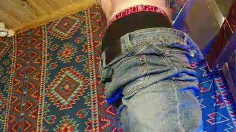 Snapshot of lefrancais33000 chatting on February 3, 2025, 5:14 pm Dliciousman online show from February 3, 2025, 5:14 pm