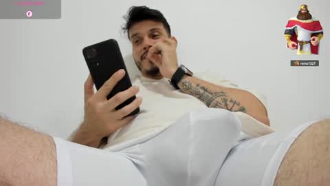 Snapshot of legolas_15 chatting on December 16, 2024, 4:55 am Alejandro online show from December 16, 2024, 4:55 am