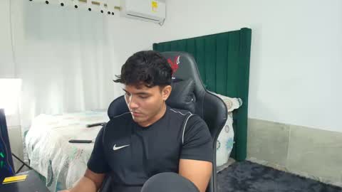  Lei  online show from September 28, 2025, 12:16 am