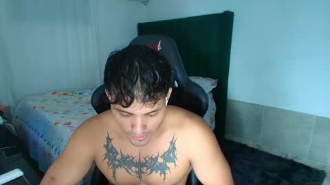 Snapshot of lei_77 chatting on April 28, 2026, 5:45 am Lei online show from April 28, 2026, 5:45 am