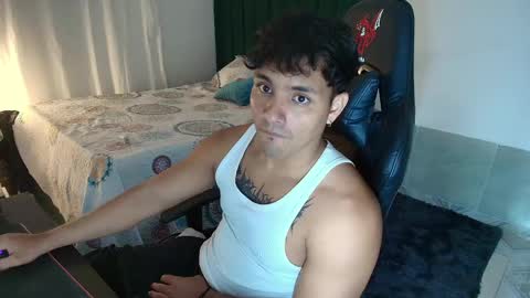 Snapshot of lei_77 chatting on May 15, 2026, 8:10 am Lei online show from May 15, 2026, 8:10 am
