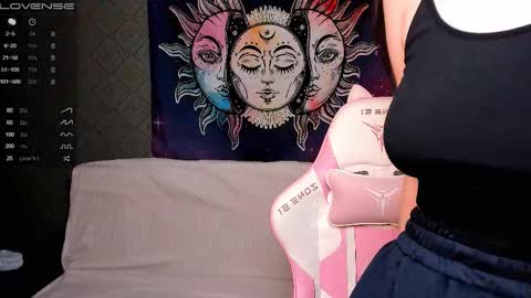 Leila online show from September 16, 2025, 2:29 pm