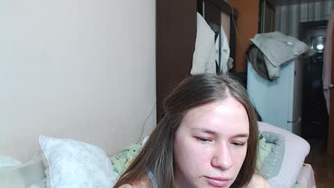 Snapshot of leila_bambi_ chatting on January 10, 2025, 7:11 pm leila_bambi_ online show from January 10, 2025, 7:11 pm