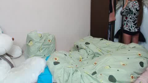 Snapshot of leila_bambi_ chatting on January 23, 2025, 11:05 pm leila_bambi_ online show from January 23, 2025, 11:05 pm