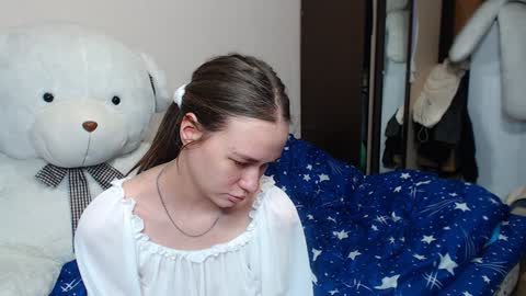 Snapshot of leila_bambi_ chatting on January 28, 2025, 7:43 am leila_bambi_ online show from January 28, 2025, 7:43 am