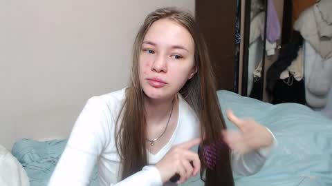 Snapshot of leila_bambi_ chatting on February 5, 2025, 8:43 am leila_bambi_ online show from February 5, 2025, 8:43 am