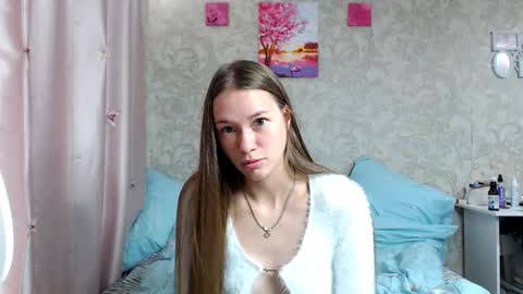 Snapshot of leila_bambi_ chatting on September 12, 2025, 5:29 am leila_bambi_ online show from September 12, 2025, 5:29 am