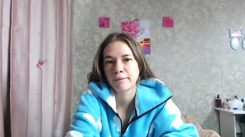 Snapshot of leila_bambi_ chatting on October 14, 2025, 8:04 am leila_bambi_ online show from October 14, 2025, 8:04 am