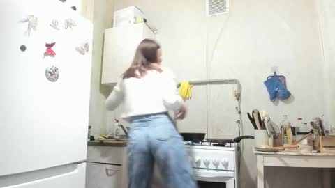 leila_bambi_ online show from March 10, 2026, 2:55 pm