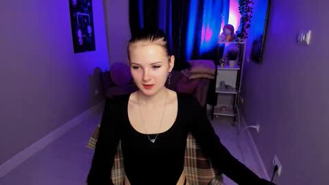 Snapshot of leila_xxbaby chatting on October 11, 2025, 5:39 am Leila online show from October 11, 2025, 5:39 am