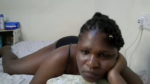 Snapshot of leilacuty13 chatting on July 16, 2026, 10:05 pm leilacuty13 online show from July 16, 2026, 10:05 pm
