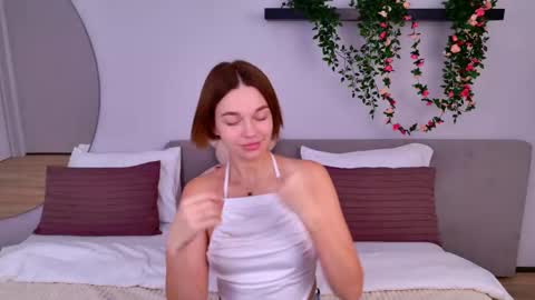 Snapshot of leilalawson chatting on February 11, 2025, 8:05 am LeilaLawson online show from February 11, 2025, 8:05 am