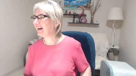 Leila Kinky online show from February 26, 2026, 3:44 pm