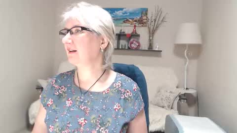 Leila Kinky online show from March 14, 2026, 4:18 am