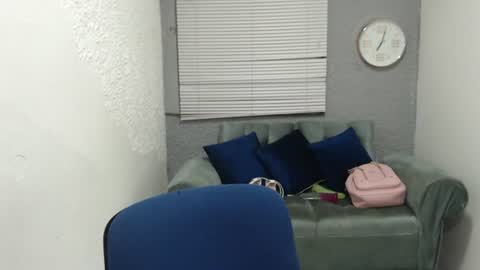 leilasosexy online show from June 10, 2026, 12:15 pm