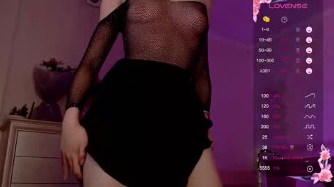 Leila online show from November 13, 2025, 12:53 am