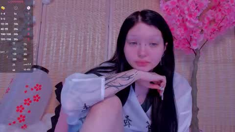 Snapshot of lein_bone chatting on September 12, 2025, 12:05 pm Lein online show from September 12, 2025, 12:05 pm