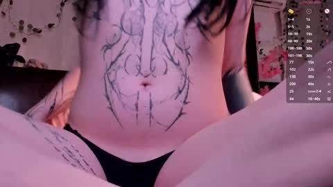 Snapshot of lein_bone chatting on September 19, 2025, 2:13 am Lein online show from September 19, 2025, 2:13 am