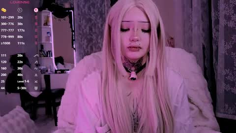 Snapshot of lein_bone chatting on April 6, 2026, 12:08 am Lein online show from April 6, 2026, 12:08 am