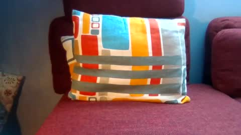 leio56 online show from December 30, 2024, 12:09 pm