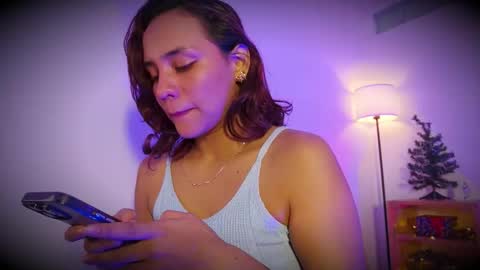 Snapshot of leja_ chatting on December 18, 2025, 4:24 pm Leja online show from December 18, 2025, 4:24 pm