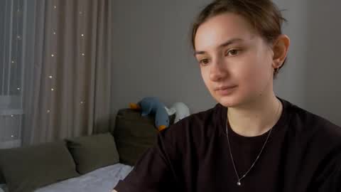 Snapshot of lelia_vibe chatting on February 28, 2026, 4:19 pm Lelia online show from February 28, 2026, 4:19 pm