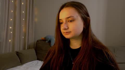 Snapshot of lelia_vibe chatting on March 1, 2026, 5:26 pm Lelia online show from March 1, 2026, 5:26 pm