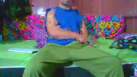 SEX  MASTER online show from November 28, 2025, 1:52 am