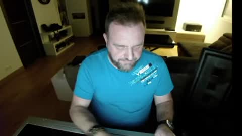 Snapshot of lemouth006 chatting on December 21, 2024, 6:34 pm Ange online show from December 21, 2024, 6:34 pm