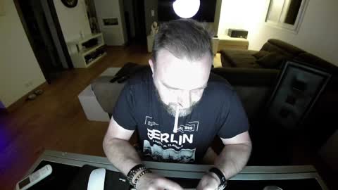 Snapshot of lemouth006 chatting on January 16, 2025, 9:19 pm Ange online show from January 16, 2025, 9:19 pm