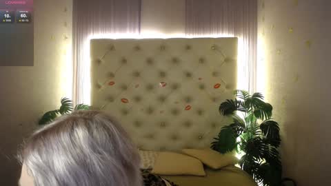 Snapshot of lena_paulles chatting on January 5, 2025, 3:53 am Lena online show from January 5, 2025, 3:53 am