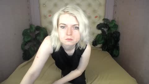 Snapshot of lena_paulles chatting on February 7, 2025, 4:06 am Lena online show from February 7, 2025, 4:06 am