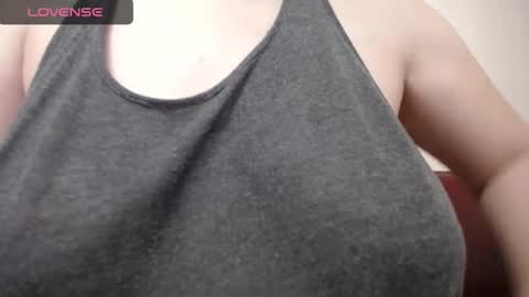 lenagolden online show from February 11, 2025, 10:07 pm