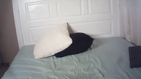 Snapshot of lenah6 chatting on March 3, 2026, 4:07 am lenah6 online show from March 3, 2026, 4:07 am