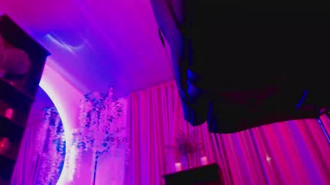 Lenna Kang online show from March 8, 2026, 2:04 am