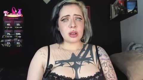 Lenna online show from November 21, 2025, 3:16 am