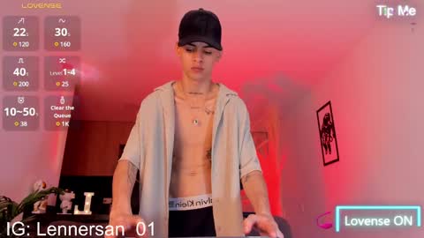 Lenner INDEPENDENT MODEL online show from February 22, 2025, 5:02 am