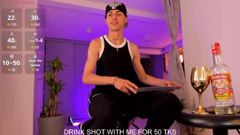 Lenner INDEPENDENT MODEL online show from April 8, 2026, 12:21 am