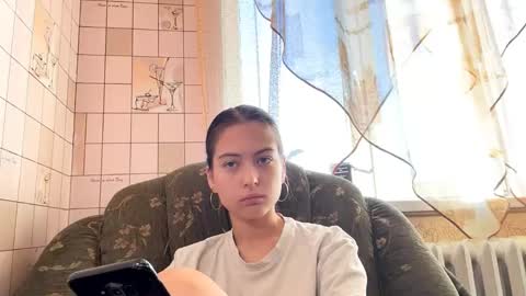 Snapshot of lenniepennachio chatting on May 2, 2026, 3:11 am Hellomy name is Natalyits my first day here nice to meet you Give me 50 thumbs ups online show from May 2, 2026, 3:11 am