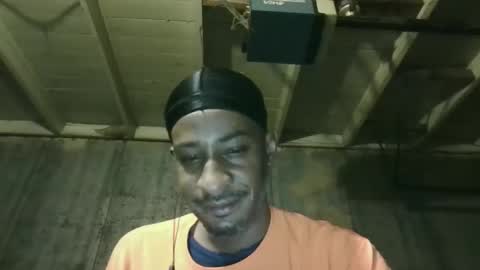 leo199984 online show from March 5, 2026, 4:08 am