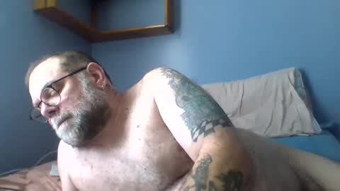 Snapshot of leo71313 chatting on November 2, 2025, 5:37 pm leo71313 online show from November 2, 2025, 5:37 pm