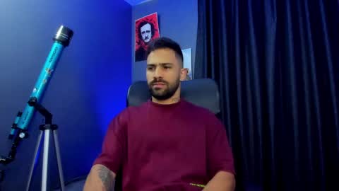 Leo  Diaz online show from February 14, 2025, 5:19 am