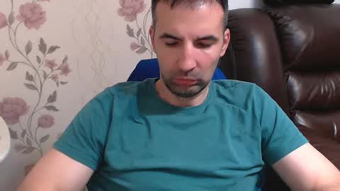 Snapshot of leo_gianni chatting on May 13, 2026, 10:12 am Leo Gianni online show from May 13, 2026, 10:12 am
