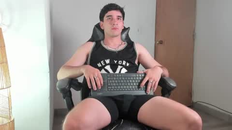 Leo Jones online show from July 3, 2026, 11:33 pm