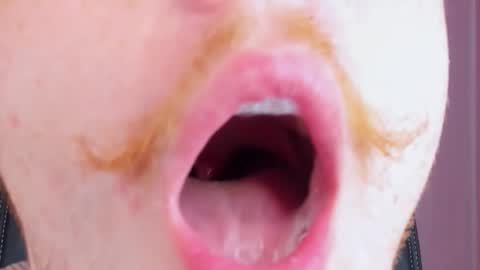 Leo online show from November 10, 2025, 9:25 pm