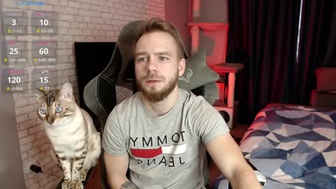 Snapshot of leo_stephens chatting on December 25, 2024, 11:33 am leo_stephens online show from December 25, 2024, 11:33 am