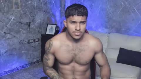 Leo independent model online show from September 29, 2025, 1:11 am