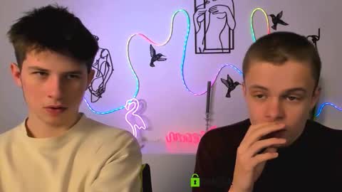 leo_valor online show from December 19, 2025, 10:33 am