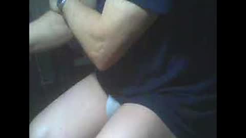 Snapshot of leobauo chatting on February 1, 2026, 10:52 pm leobauo online show from February 1, 2026, 10:52 pm